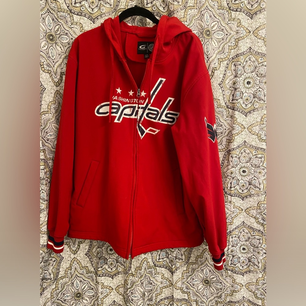 G-lll Sports Washington Capitals Men Jacket (L)